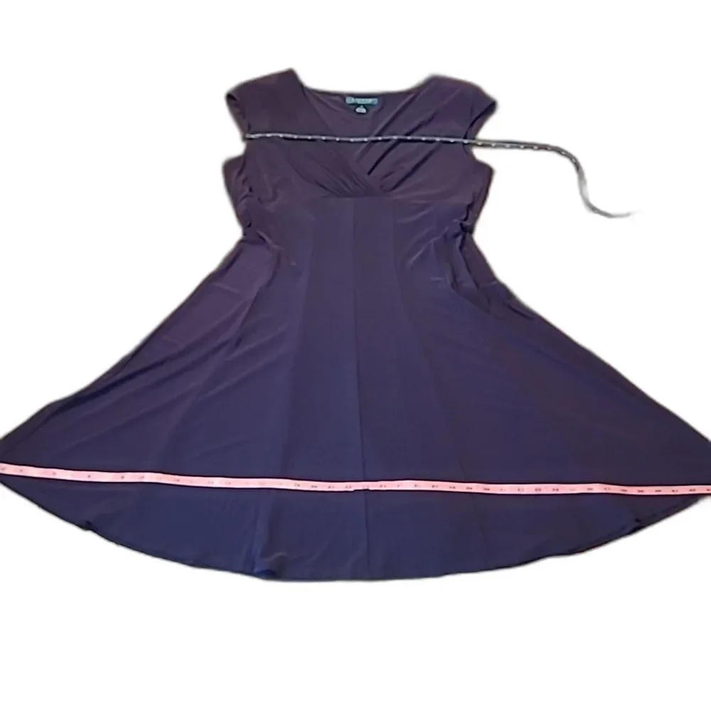 Ralph Lauren Cocktail A-Line Swing Dress Plunge V-Neck Knee Length Short Sleeve